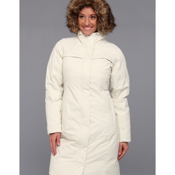 LIKE NEW White Northface - Picture 3 of 6